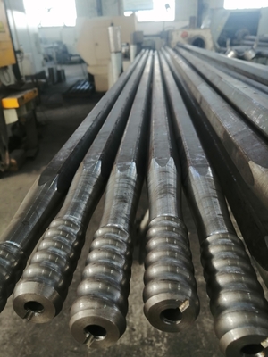 Hexagonal Tipe Screwed Drill Rod Disesuaikan