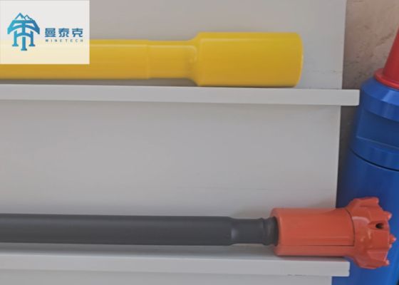 T45 Alat pengeboran batu ekstensi untuk pertambangan bawah tanah dengan panjang 3m 6m dan 10% penetrasi yang lebih tinggi terbuat dari baja paduan 23CrNi3Mo